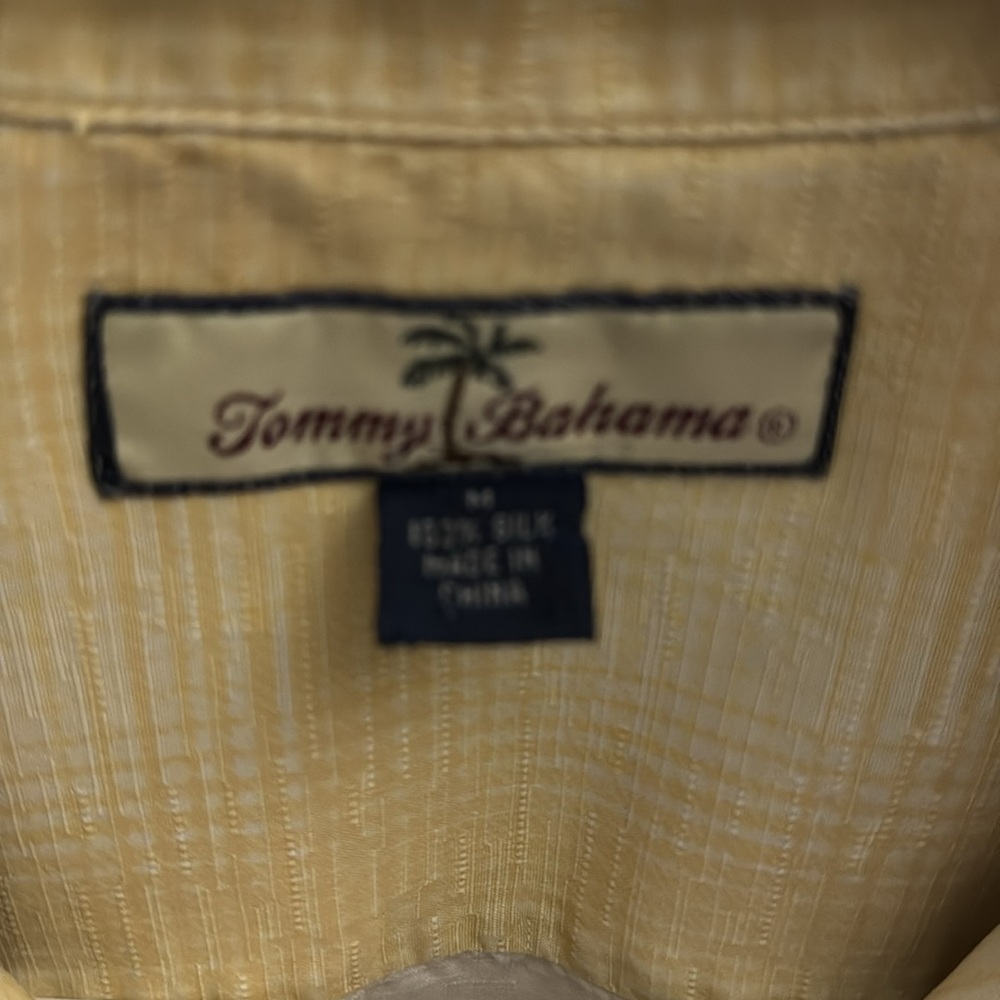 Tommy Bahama - Picture 3 of 9